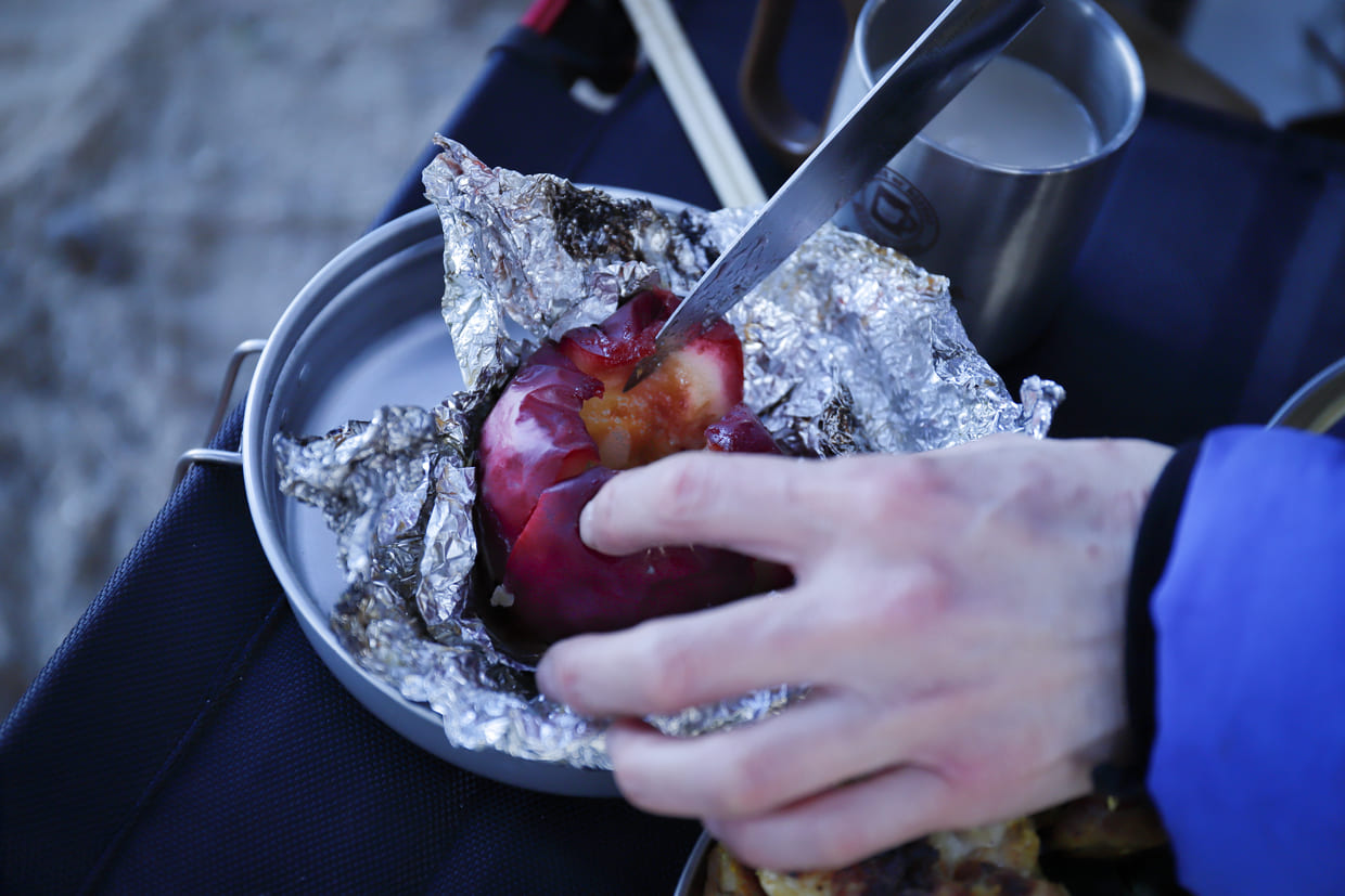 『ミチノ・ル・トゥールビヨン』リンゴのホイル焼きのレシピ