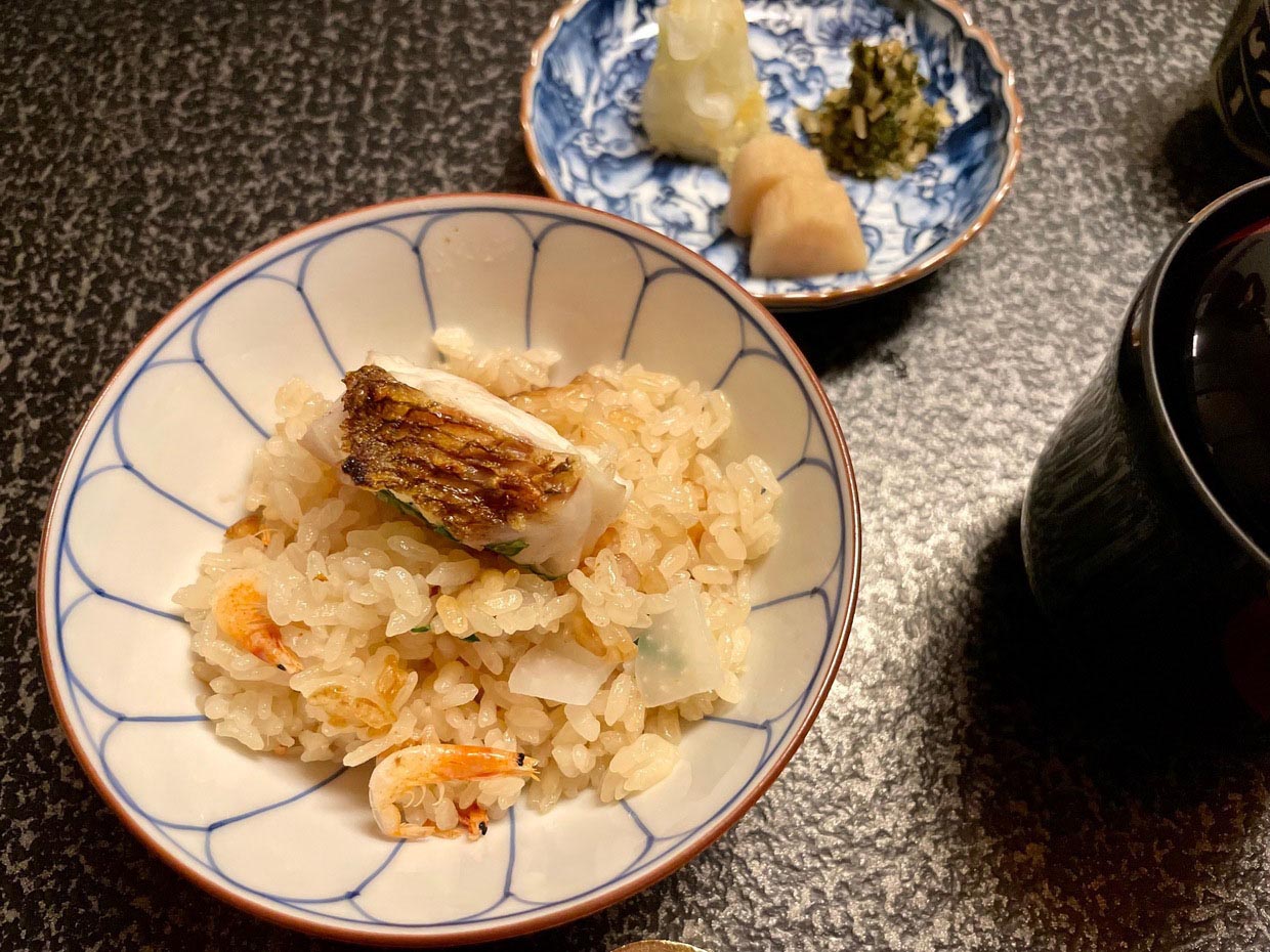 鯛ご飯、桜エビ、食事