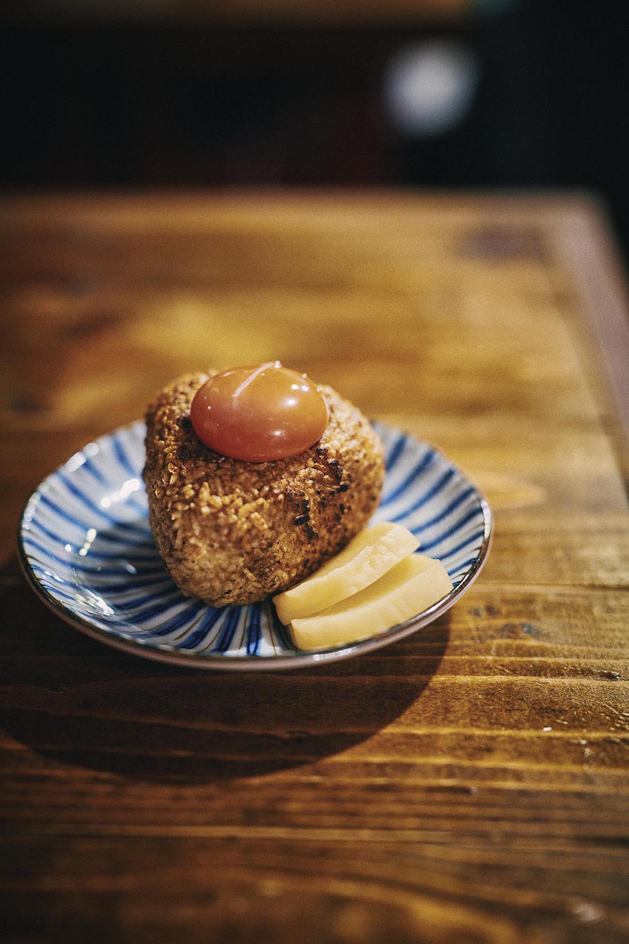 「スタンドあいだ」の焼きおにぎり