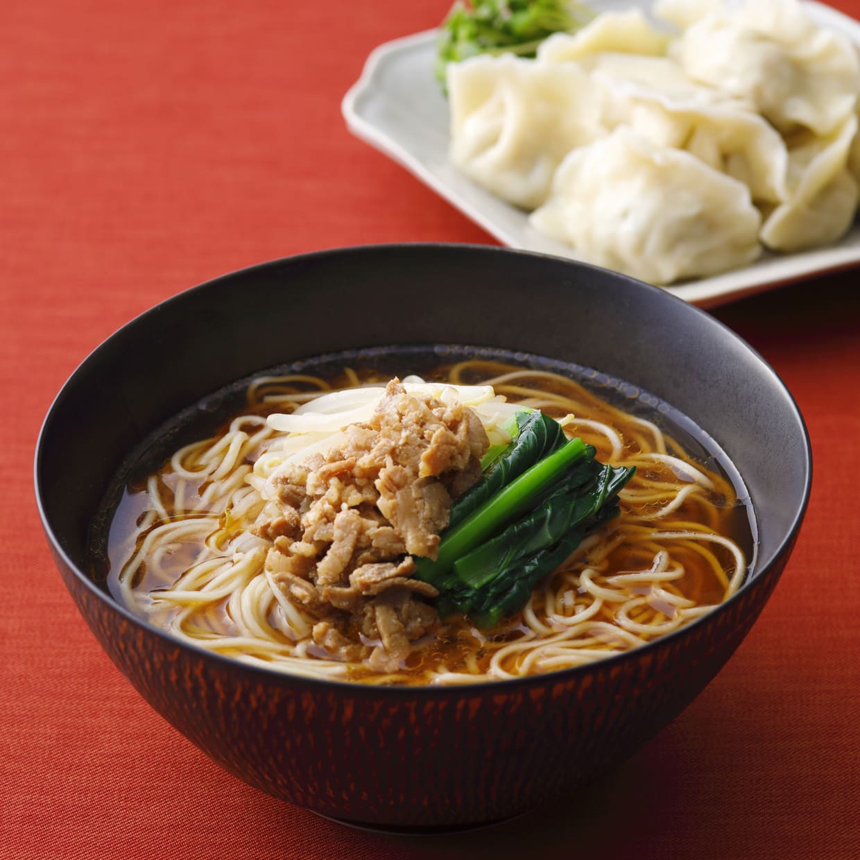 『楽仙樓』の黒酢麺と水餃子セット