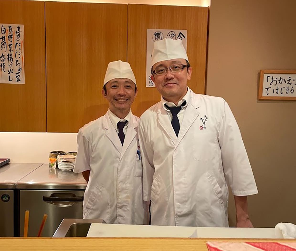 大阪・島之内の和食『酒菜屋 なないろ』兄の原田貴司さんと弟の原田雄史さん。