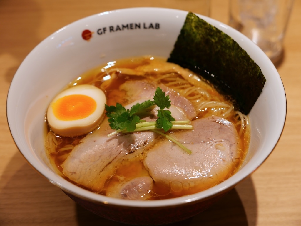 「GF 黄金の鶏油しょうゆラーメン」