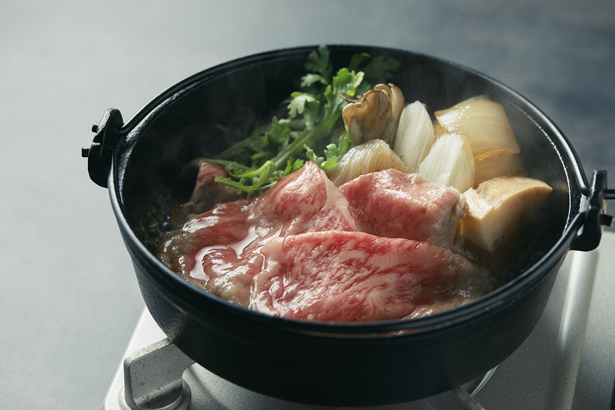 『梅田 なだ万茶寮』の博多和牛すき焼き御膳