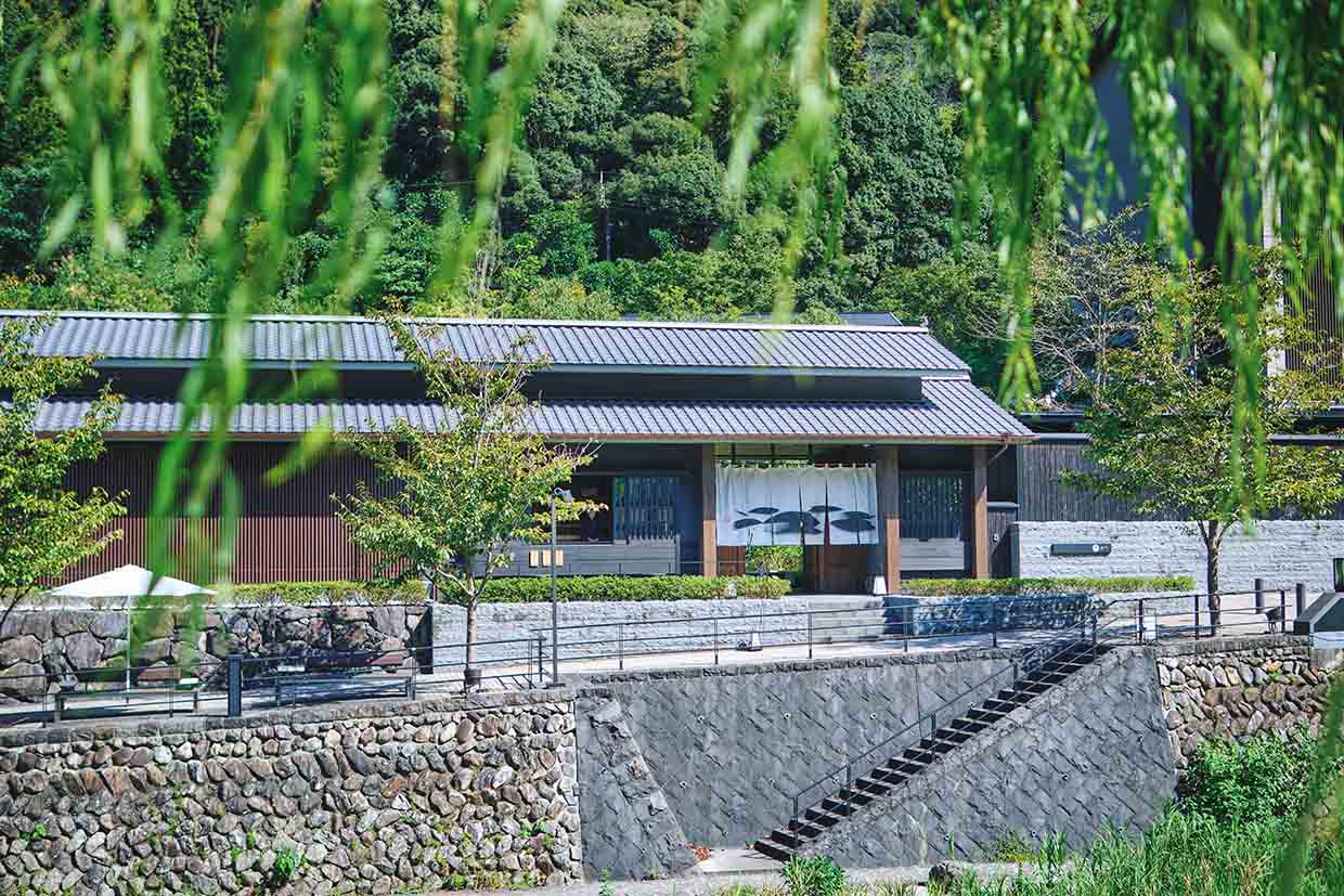 『界 長門』のあけぼの門