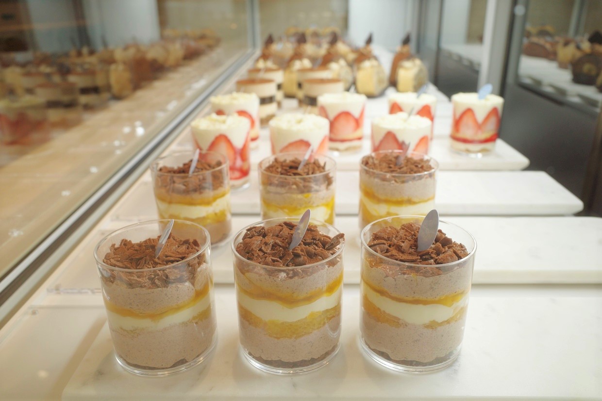 『ゴディバカフェ ディアモール大阪』ショーケース