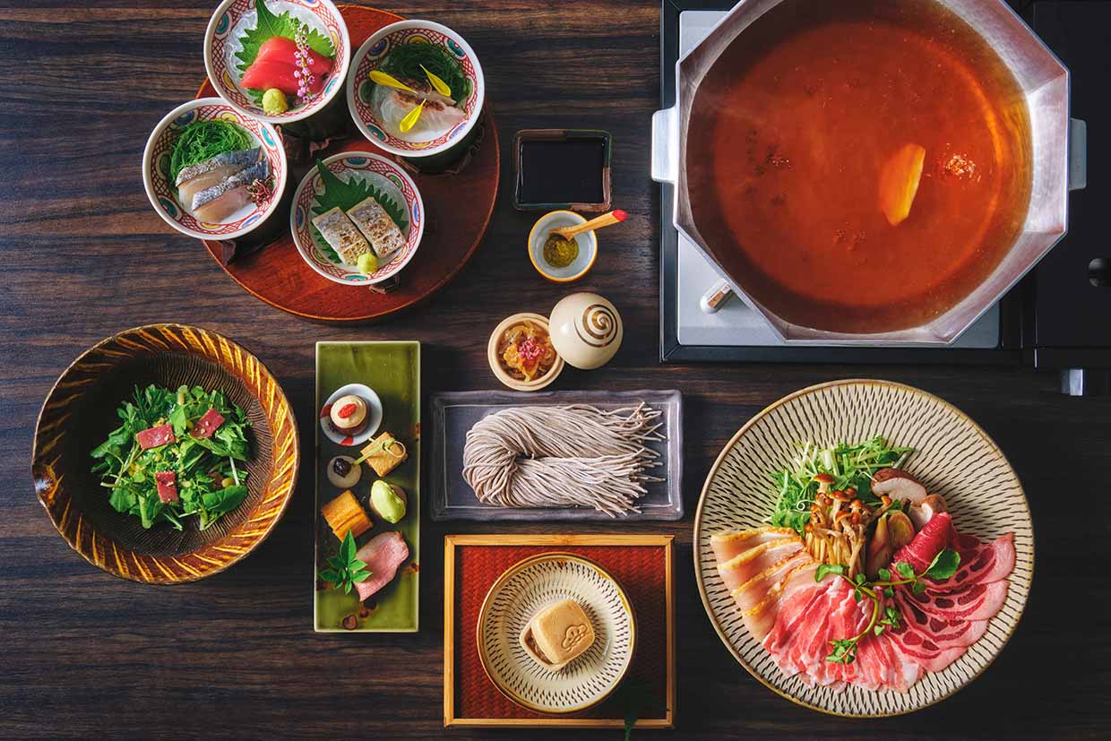 『界 由布院』の「ももんじ鍋会席」イメージ