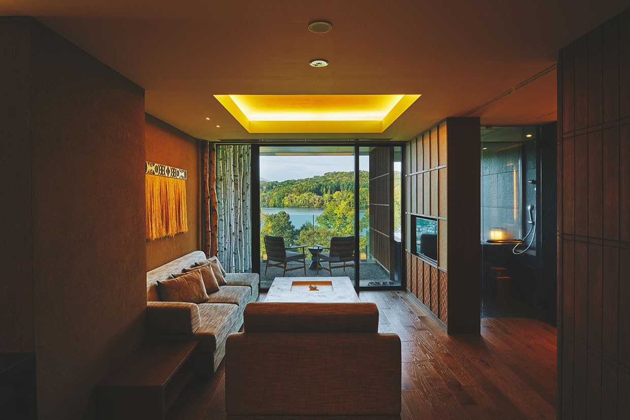 『界 ポロト』の露天風呂付の特別室「□の間」