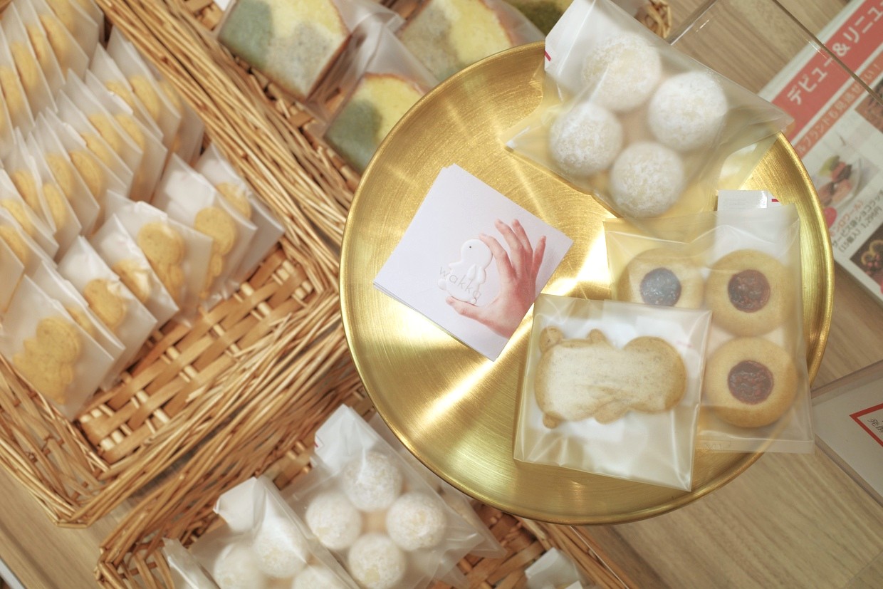 『OMOTASE』『wakka』