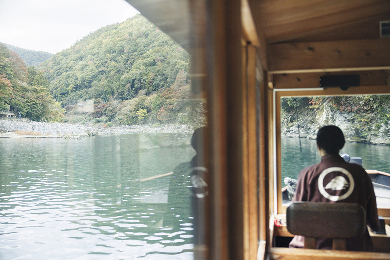 送迎船のスタッフ