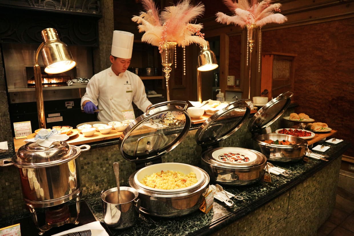 ザ・リッツ・カールトン大阪のストロベリービュッフェライブキッチン