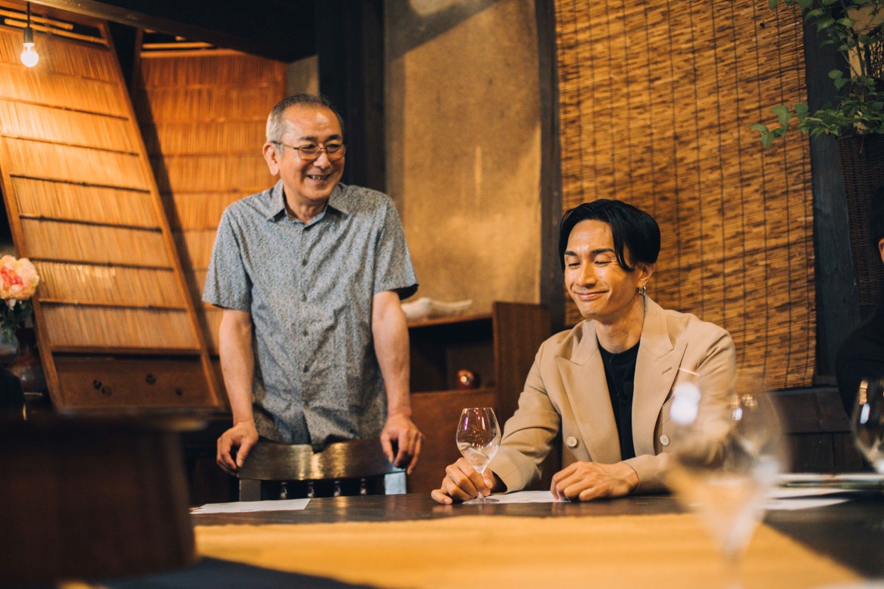 IWC2026「SAKE部門」ひろしまアンバサダーのEXILE橘ケンチさん藤井酒造にて試飲