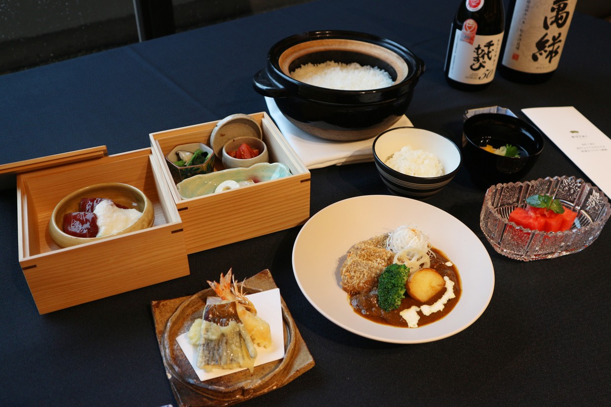 「鳥取∞熊本 和牛とスイカがむすぶ初夏のごちそう御膳」