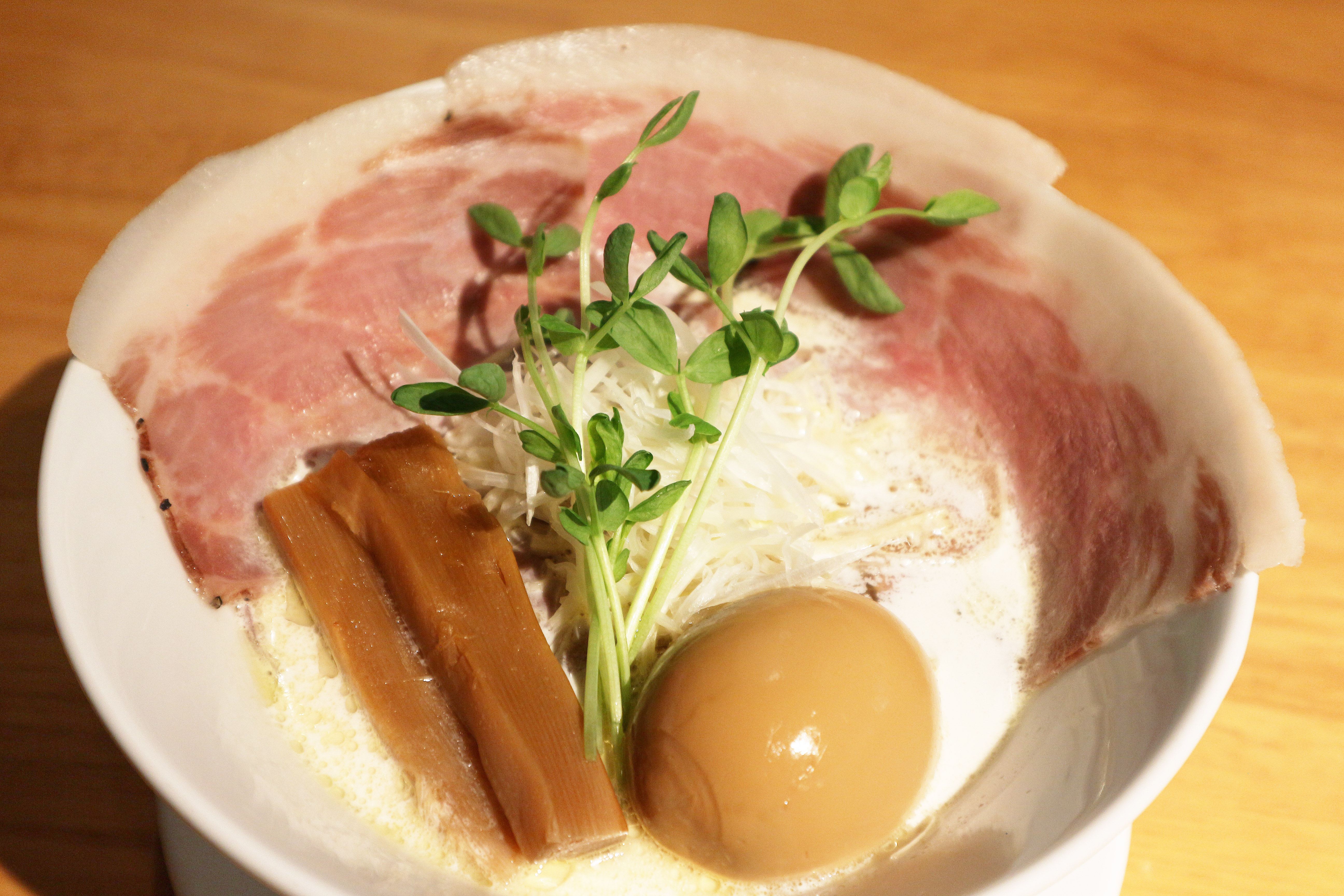 タイムアウトマーケット大阪の『天命』料理