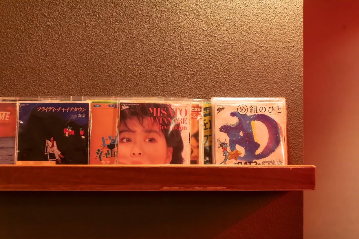 レコードバー『泥』レコード