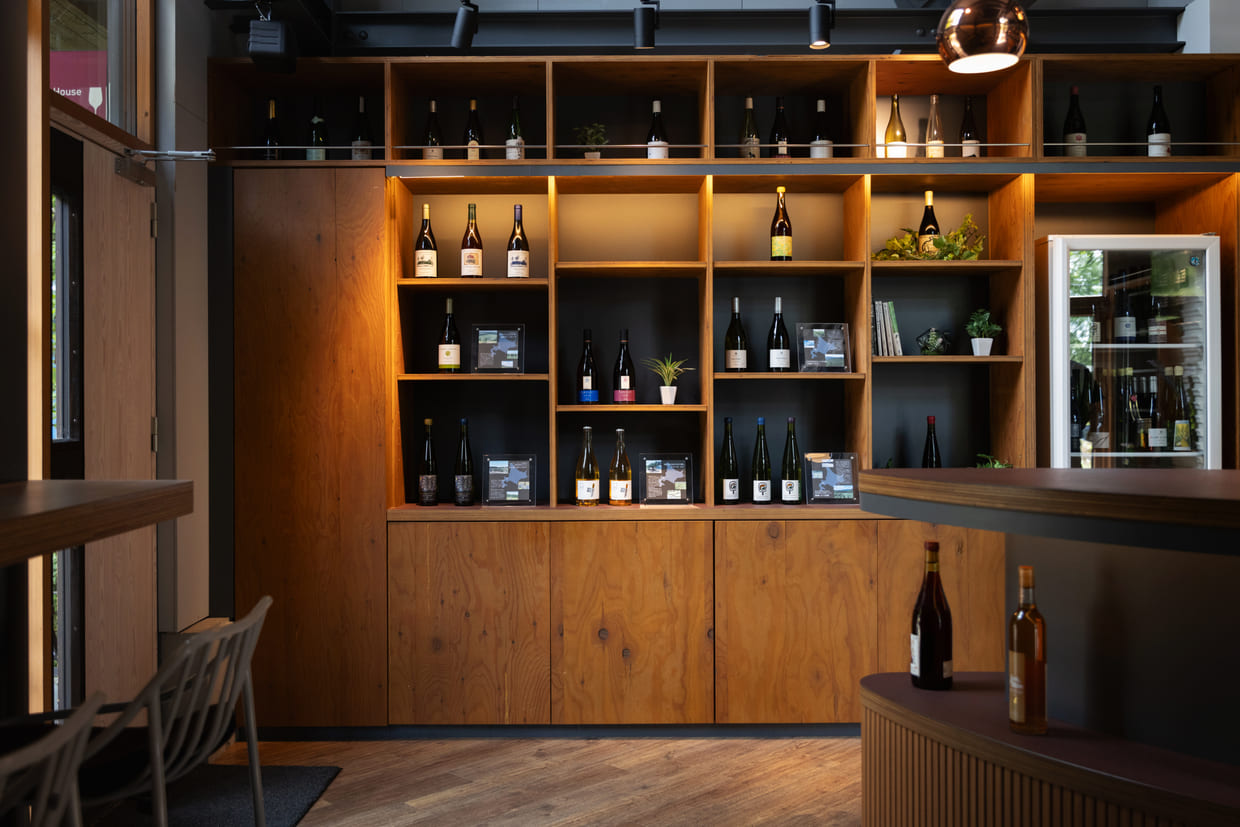 TOMAMU Wine House