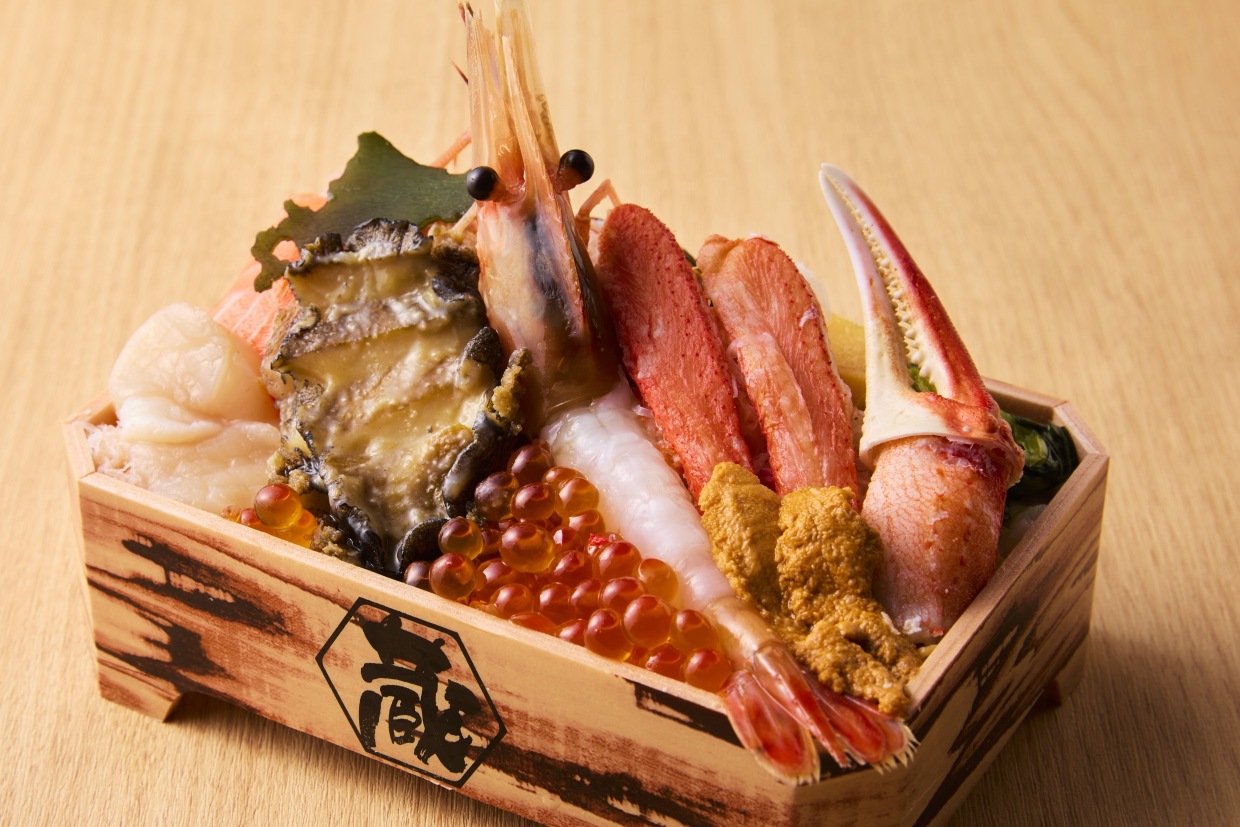 阪急うめだ本店 秋の北海道物産大会『魚と肉と北海道 蔵』海鮮弁当