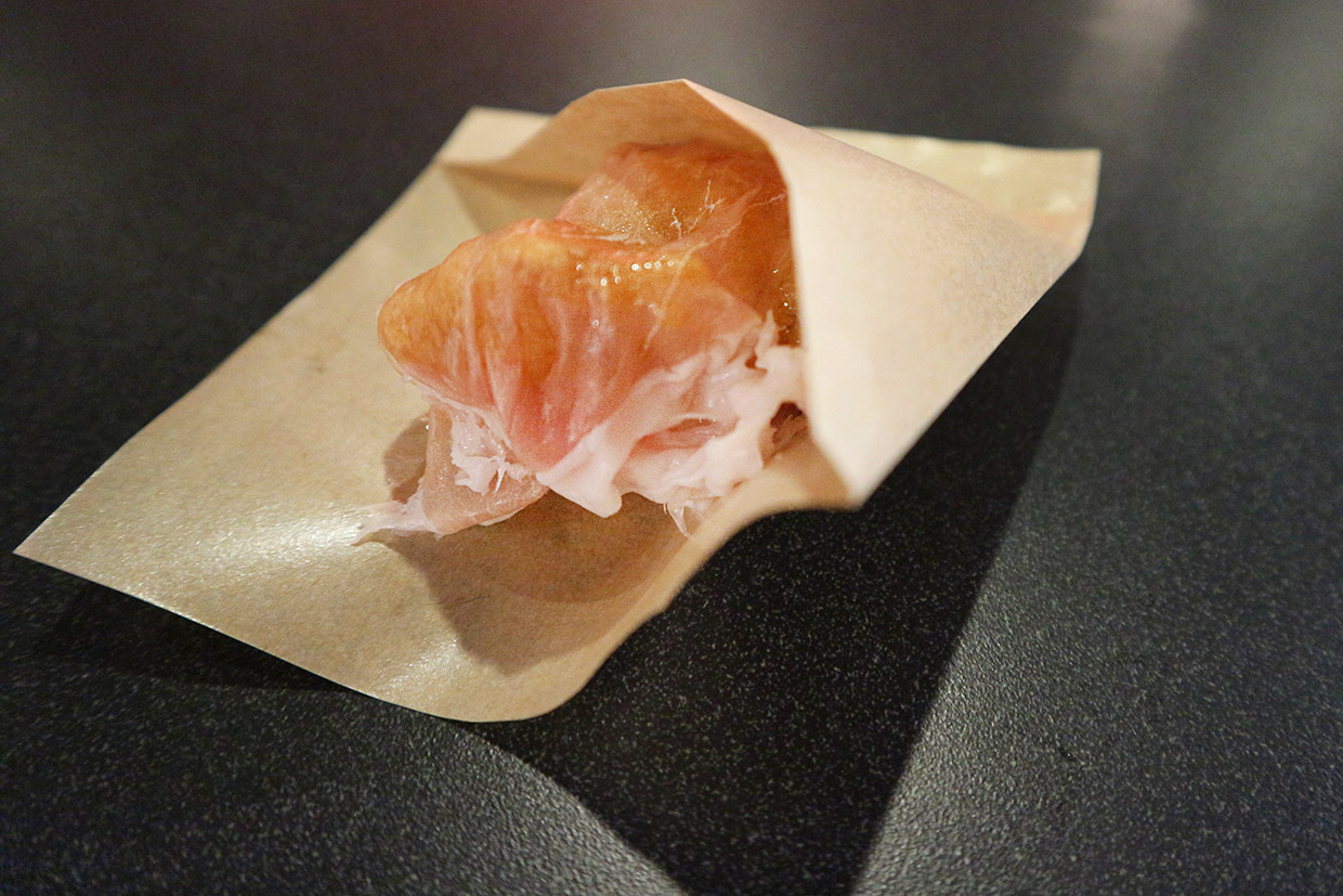 ミシュランガイド授賞式『しろ』の穴子フリットとプロシュート