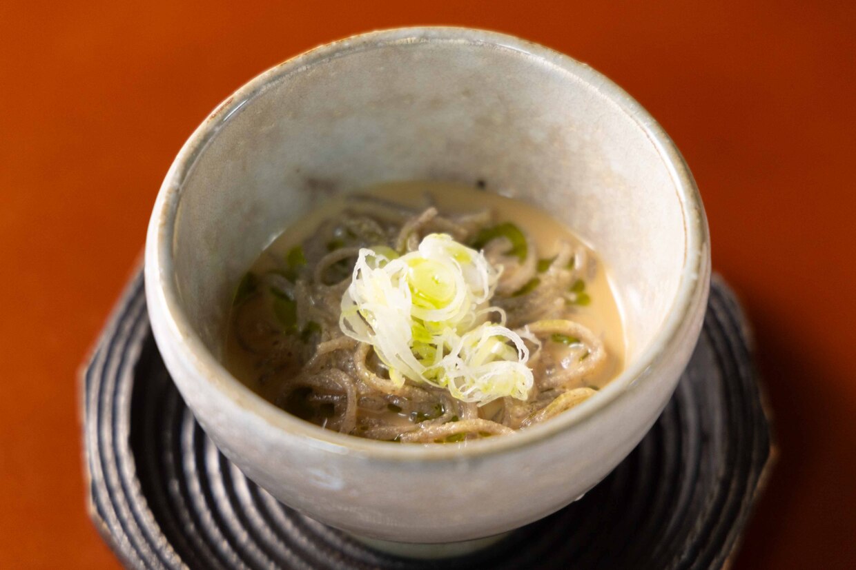 『そば切り すず野』ゴマだれ蕎麦