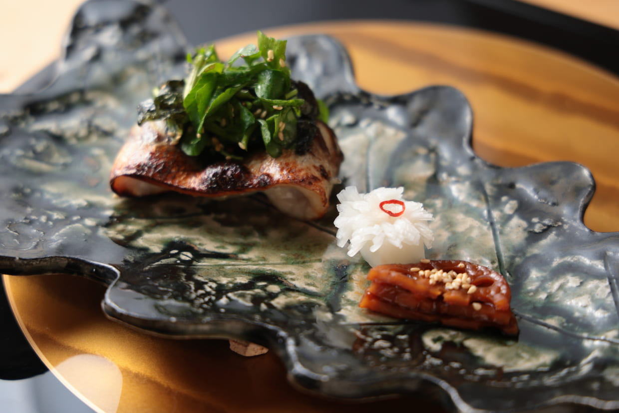 箱根『円（まど）かの杜』内『立場割烹 むげん』カマス