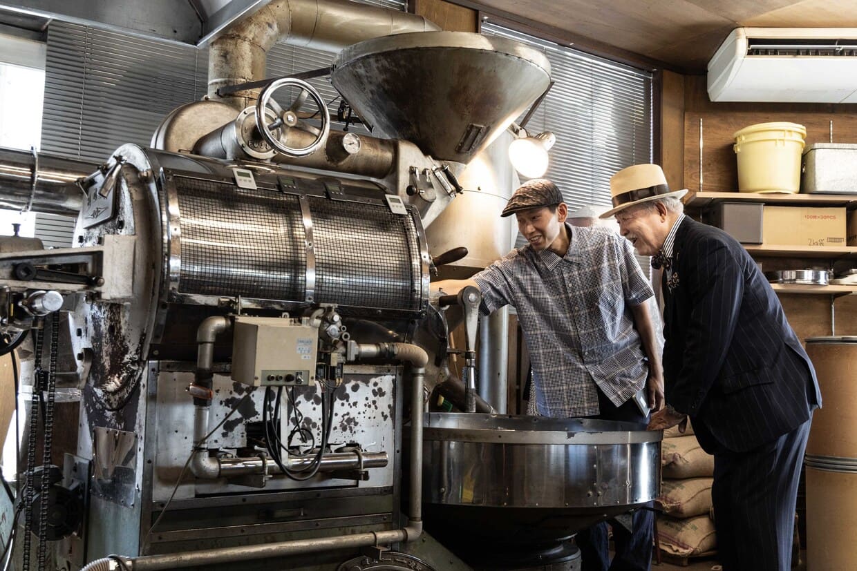 神奈川・小田原『スズアコーヒー店』焙煎気