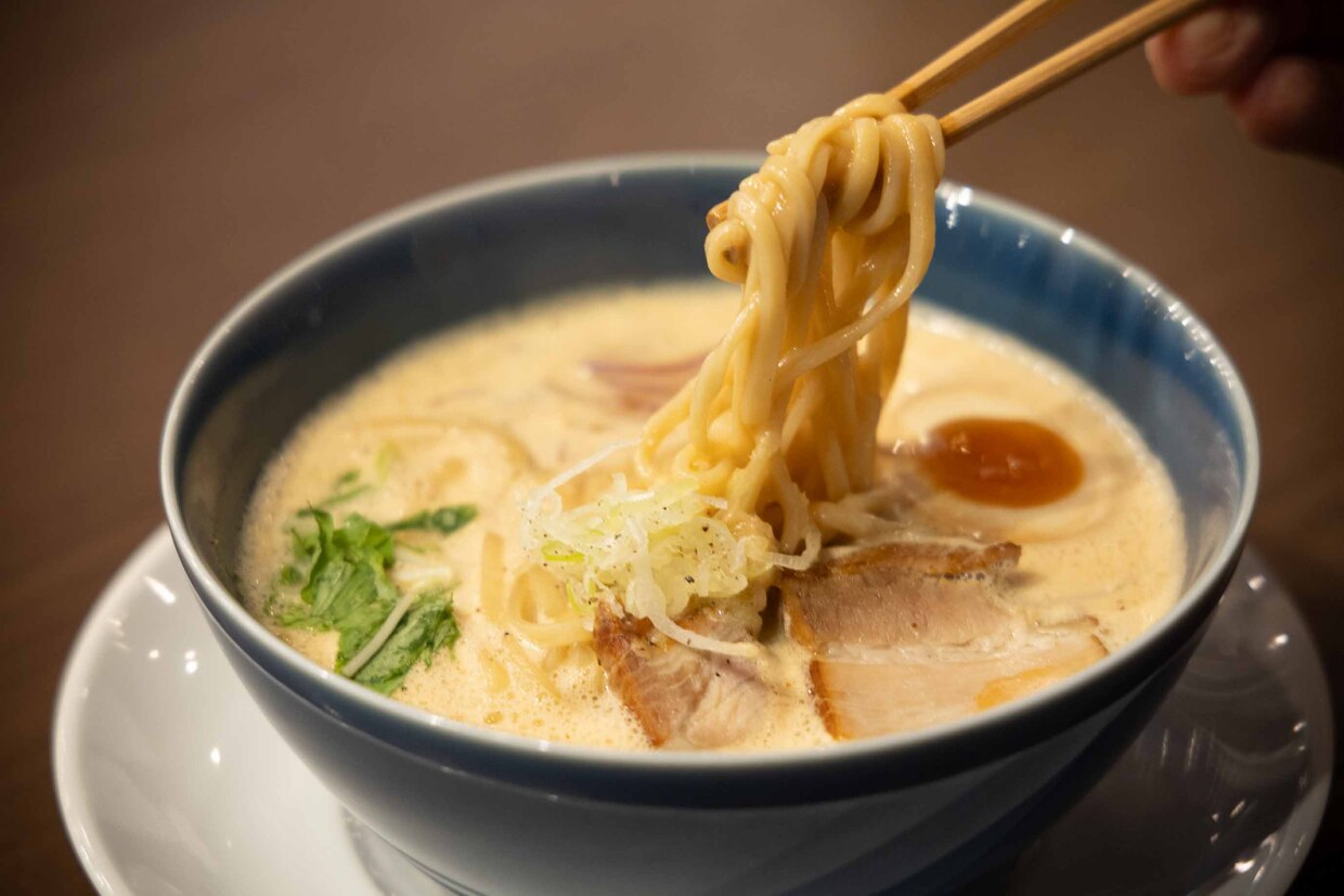 徳島『とりとたい 鳴門店』味噌鶏白湯ラーメン