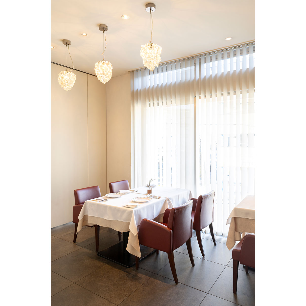 大阪・豊中『ラ・メゾンブランシュ』個室