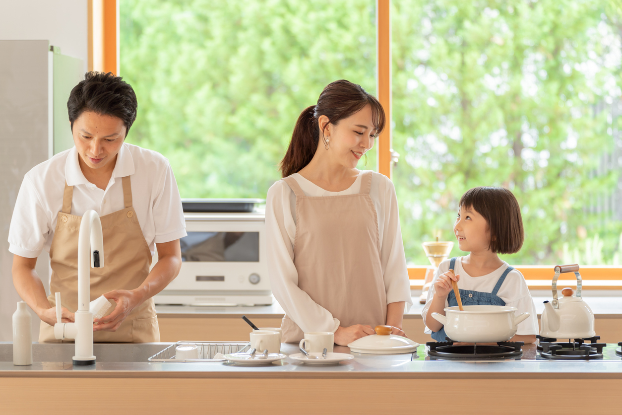 台所育児、親子でキッチン