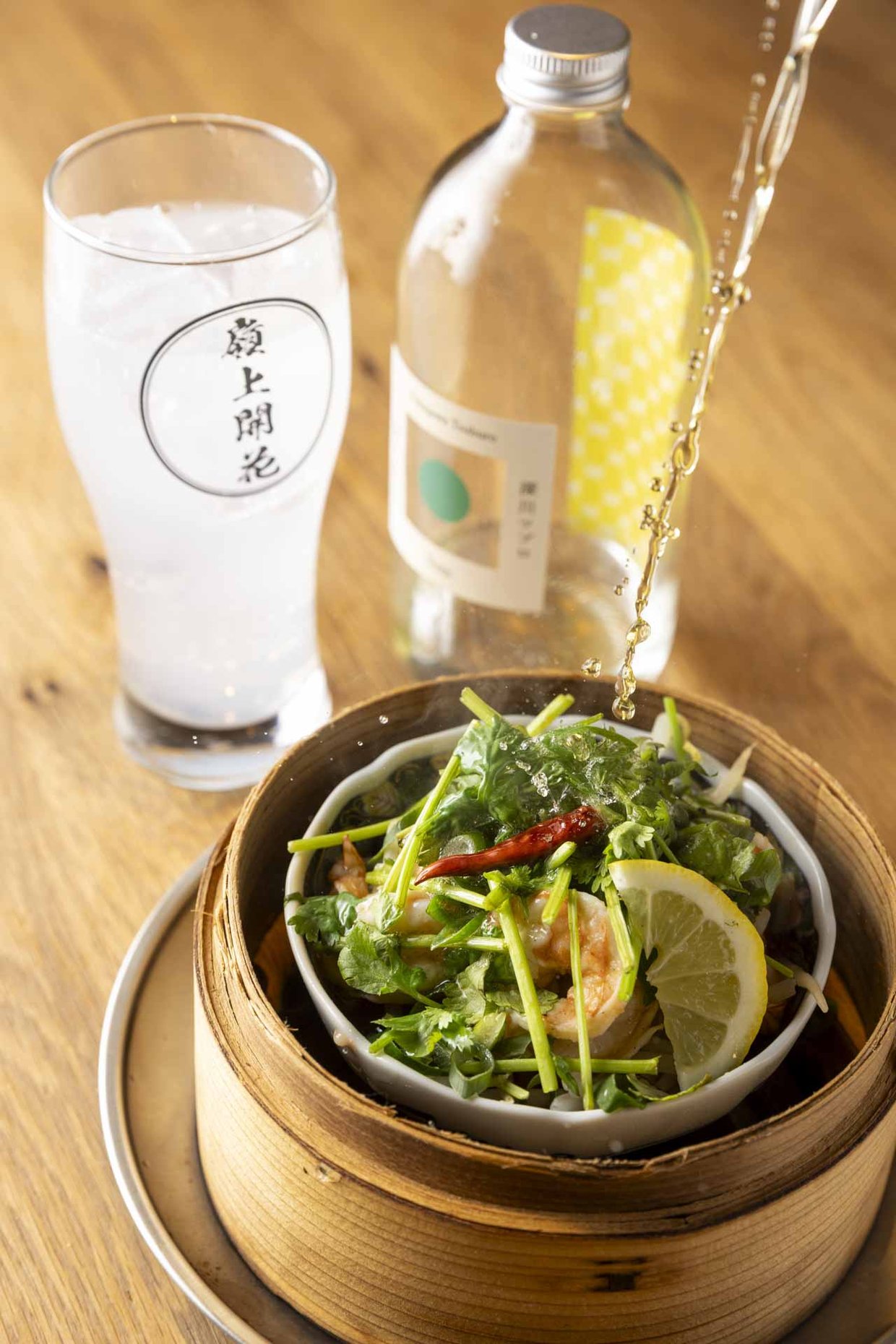 嶺上開花の料理とジン