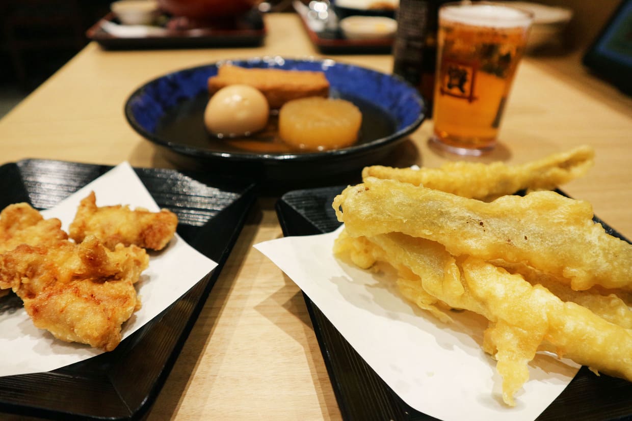 『資さんうどん』料理