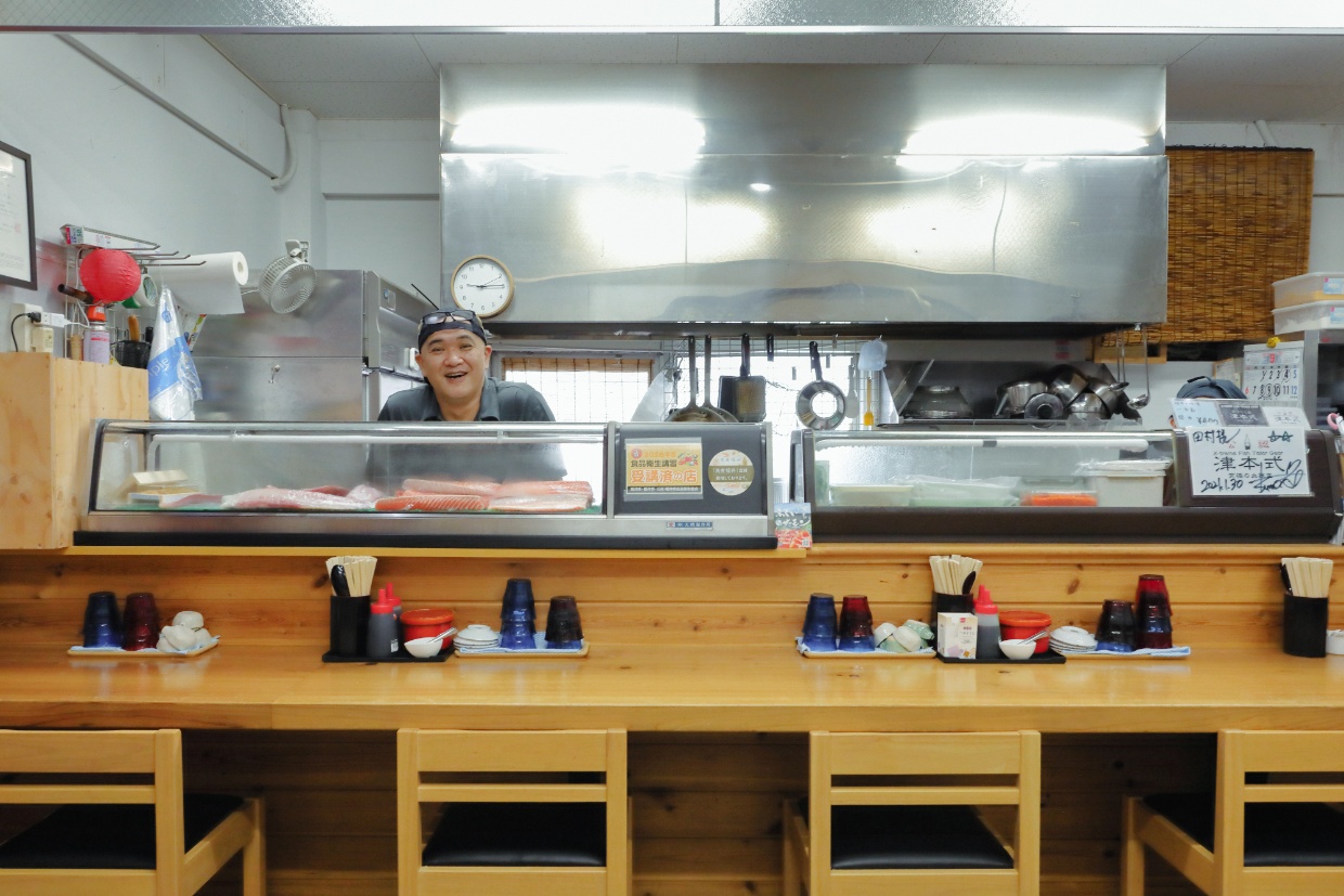 『魚慶』店主の田村慶二郎さん