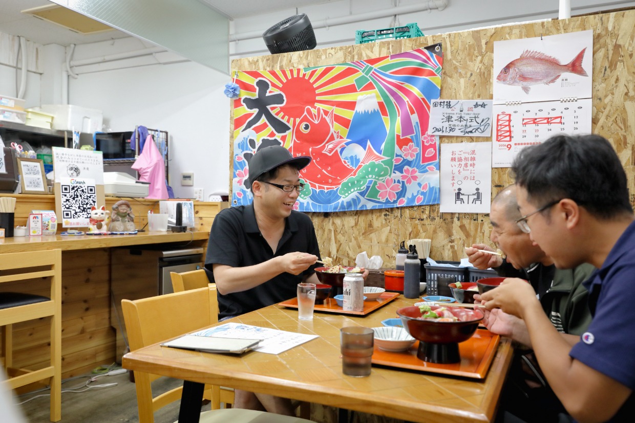 『魚慶』の店内イメージ