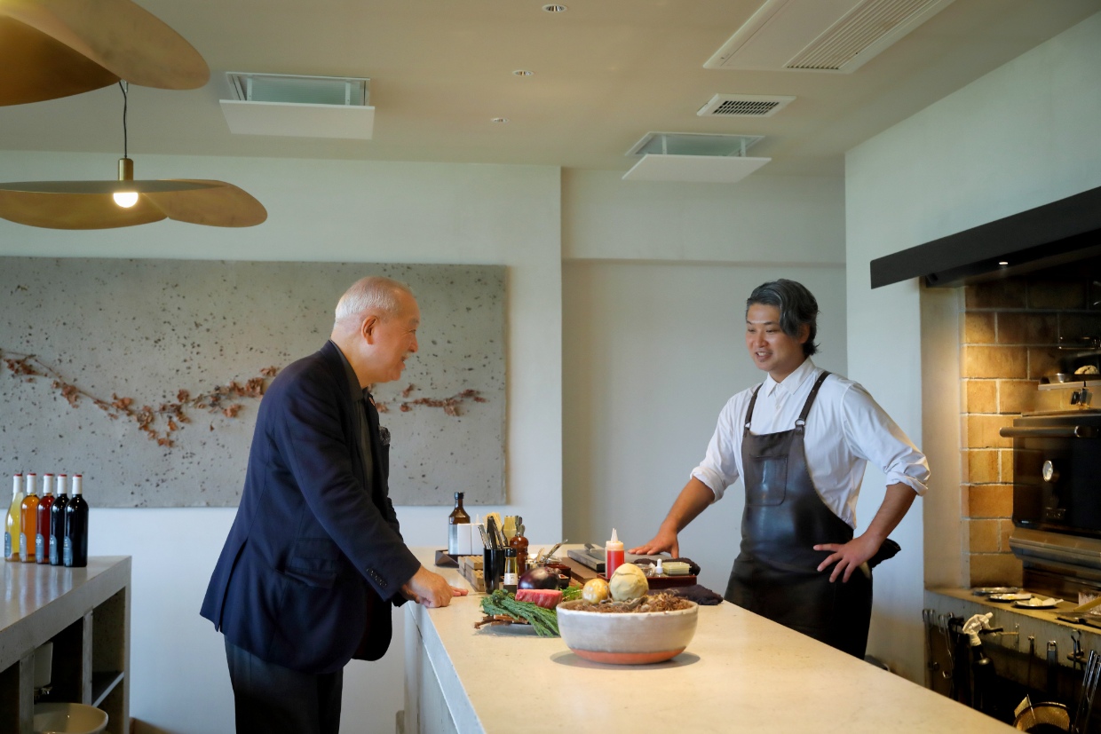 『TSUKIHI』長屋シェフと門上さん