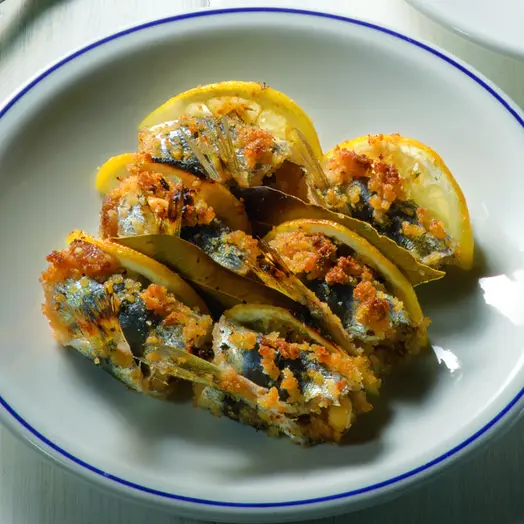 イタリア料理『イル・ピスタッキオ・ダ・サーロ』のイワシのベッカフィーコ パレルモ風