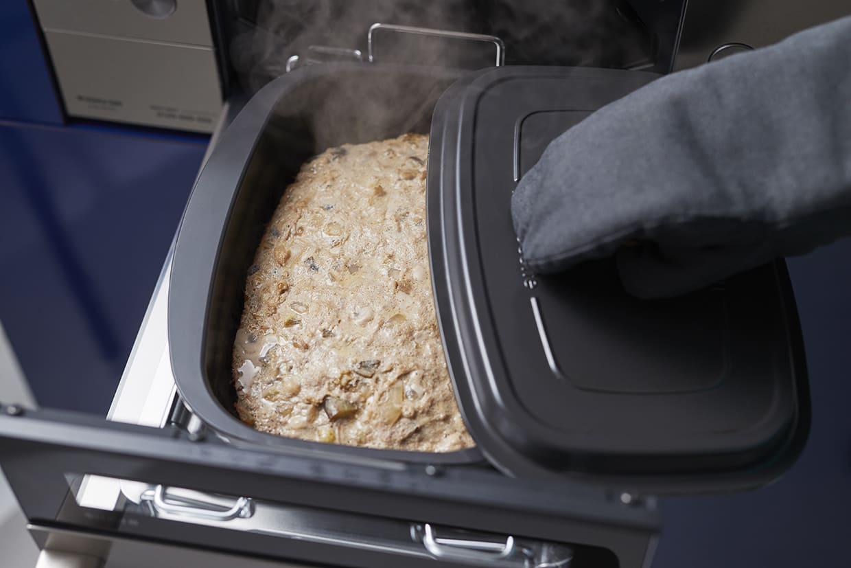 「ザ・ココット」で焼く