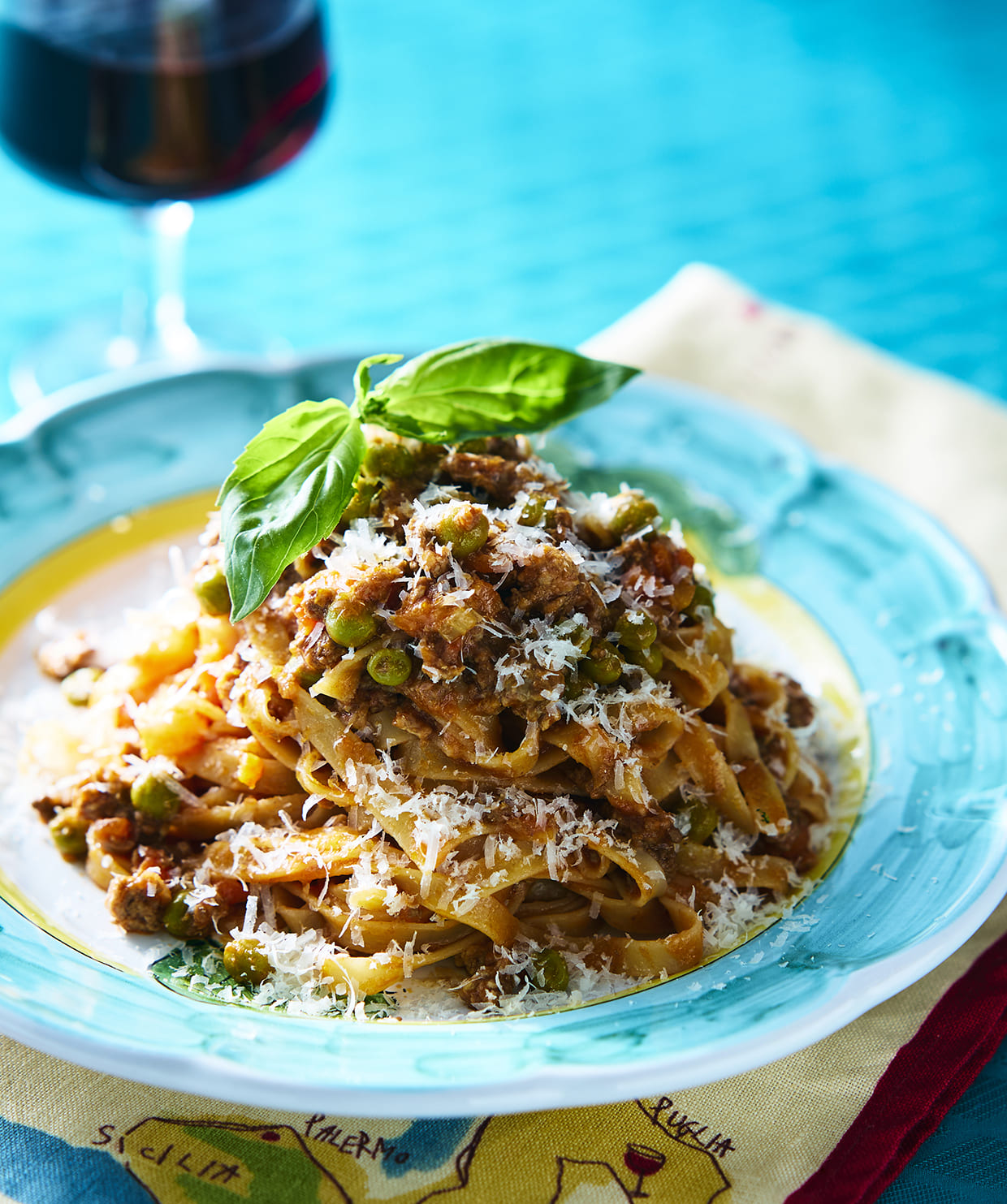 『ドンナ ルチアーナ』のボロネーゼ タリアテッレの完成