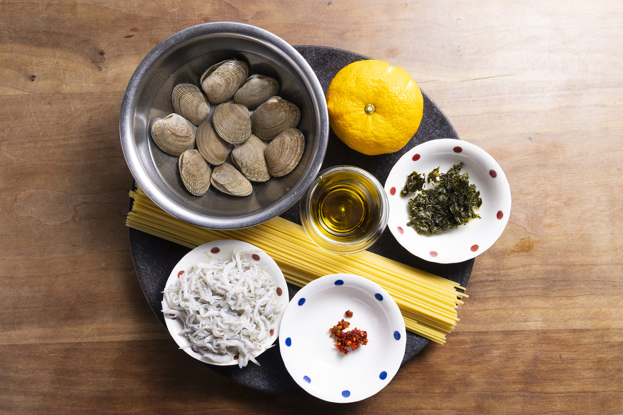 【ひと手間レシピ】『京都ネーゼ』シラスとアオサのパスタ、材料