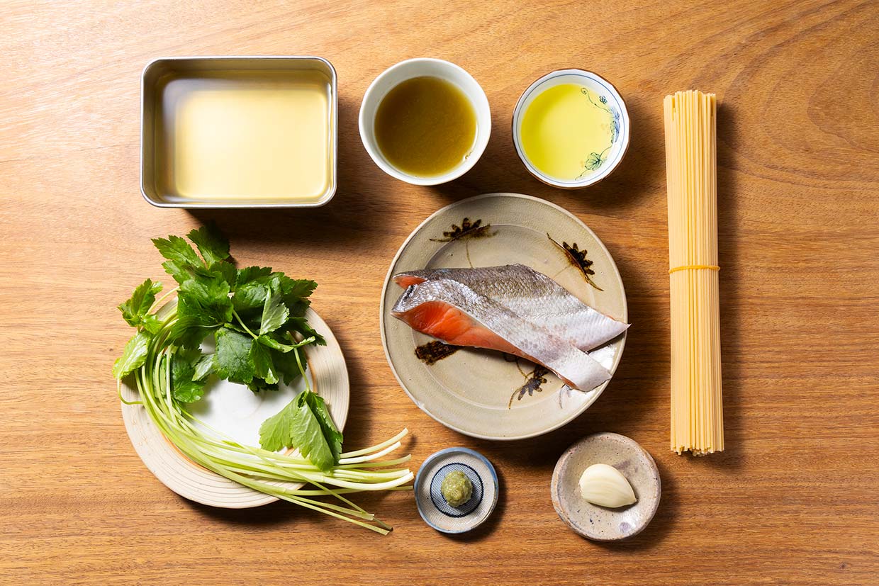 「塩鮭の茶漬け風パスタレシピ」材料