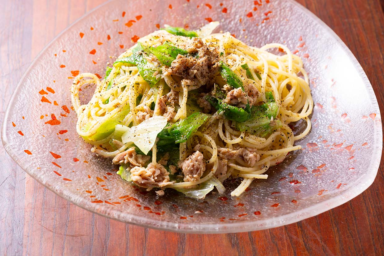 ボウルで和えるだけ！「ツナ缶とレタスのスパゲッティ」