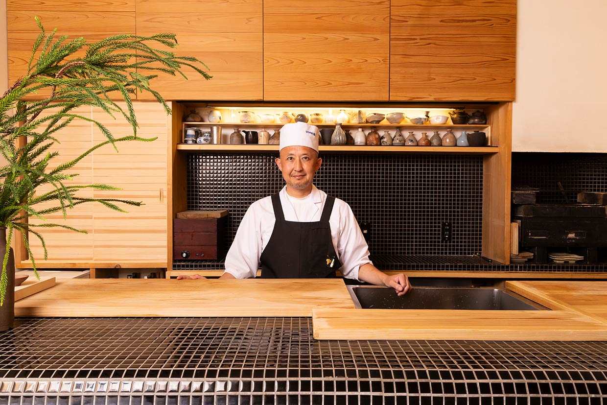 『日本料理 輪』店主の山下慎士シェフ