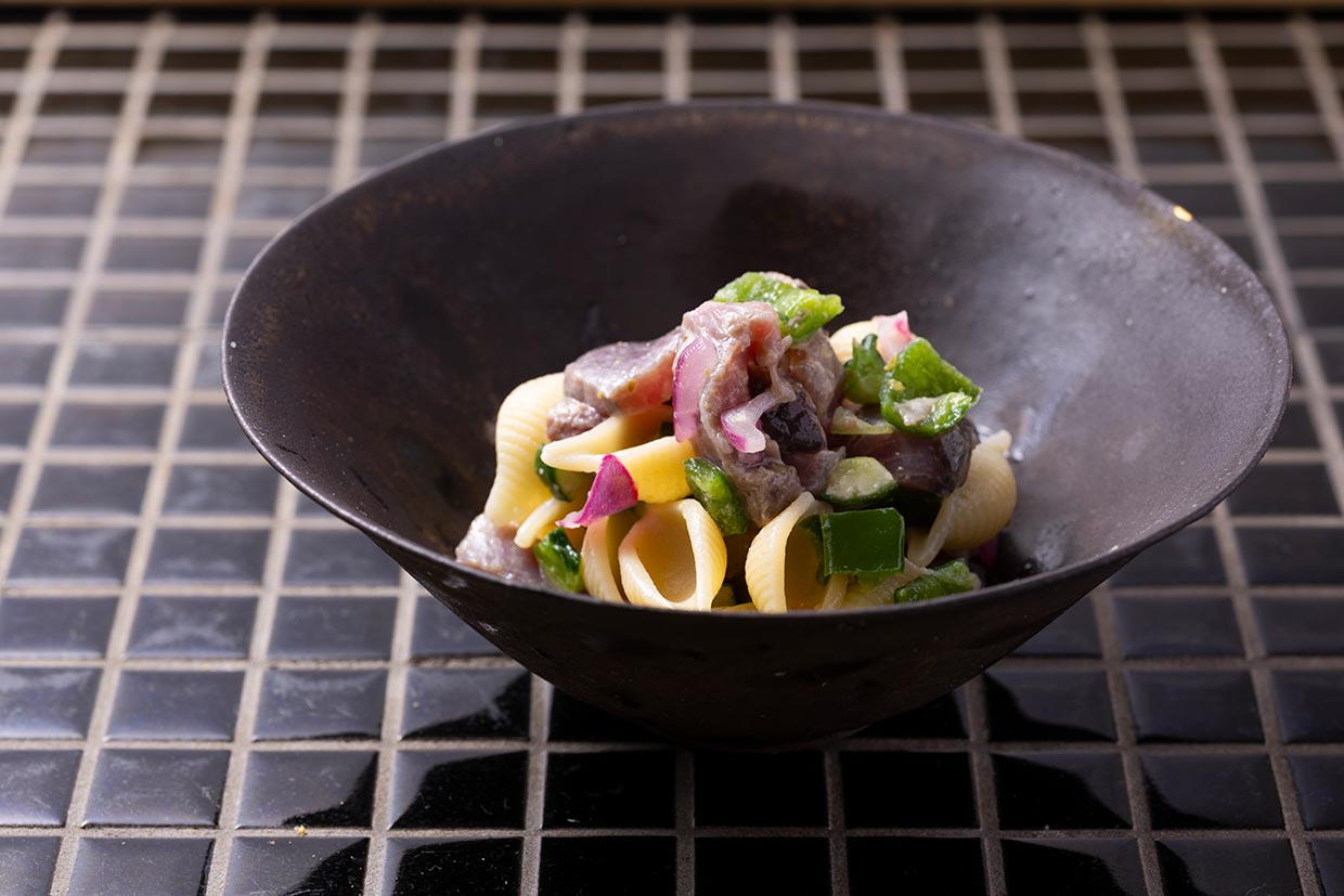 「鰹と夏野菜の柚子胡椒風味パスタ」