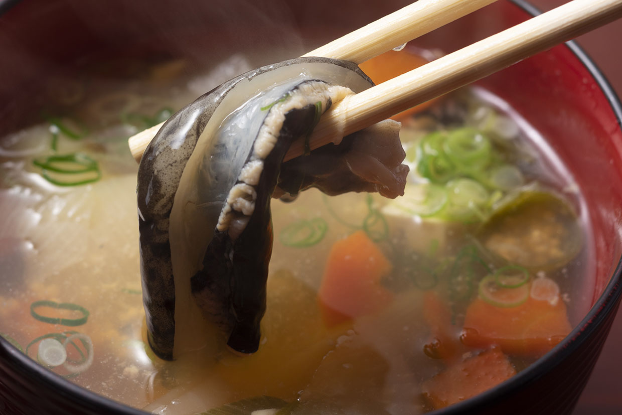 『うろこ屋』のごっこ汁