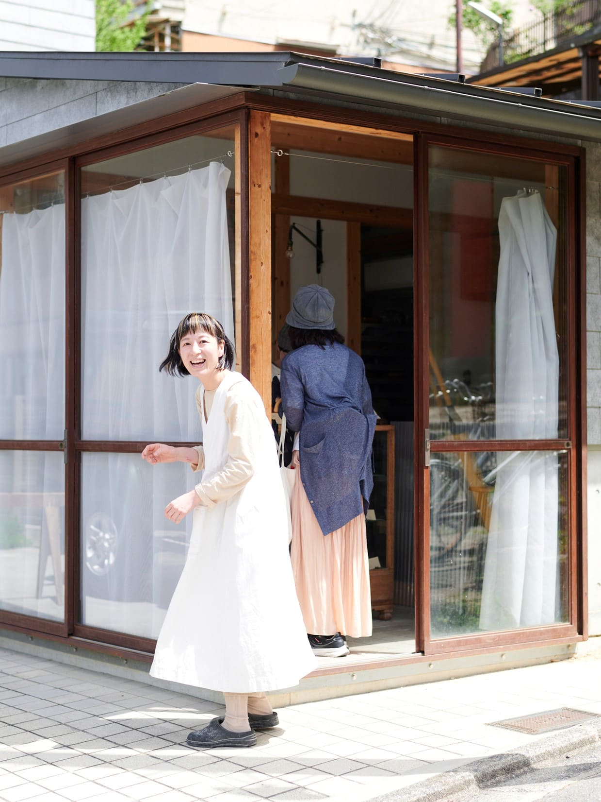 『YENTA』外観、店主・吉原真由子さん