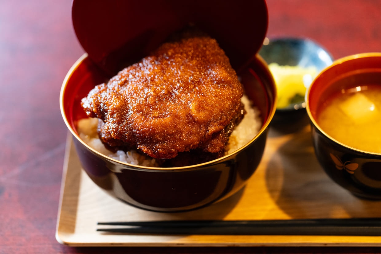  『ソースカツ丼カフェ エチゼン』ソースカツ丼