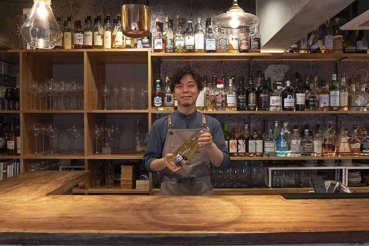 『イストワ』店主