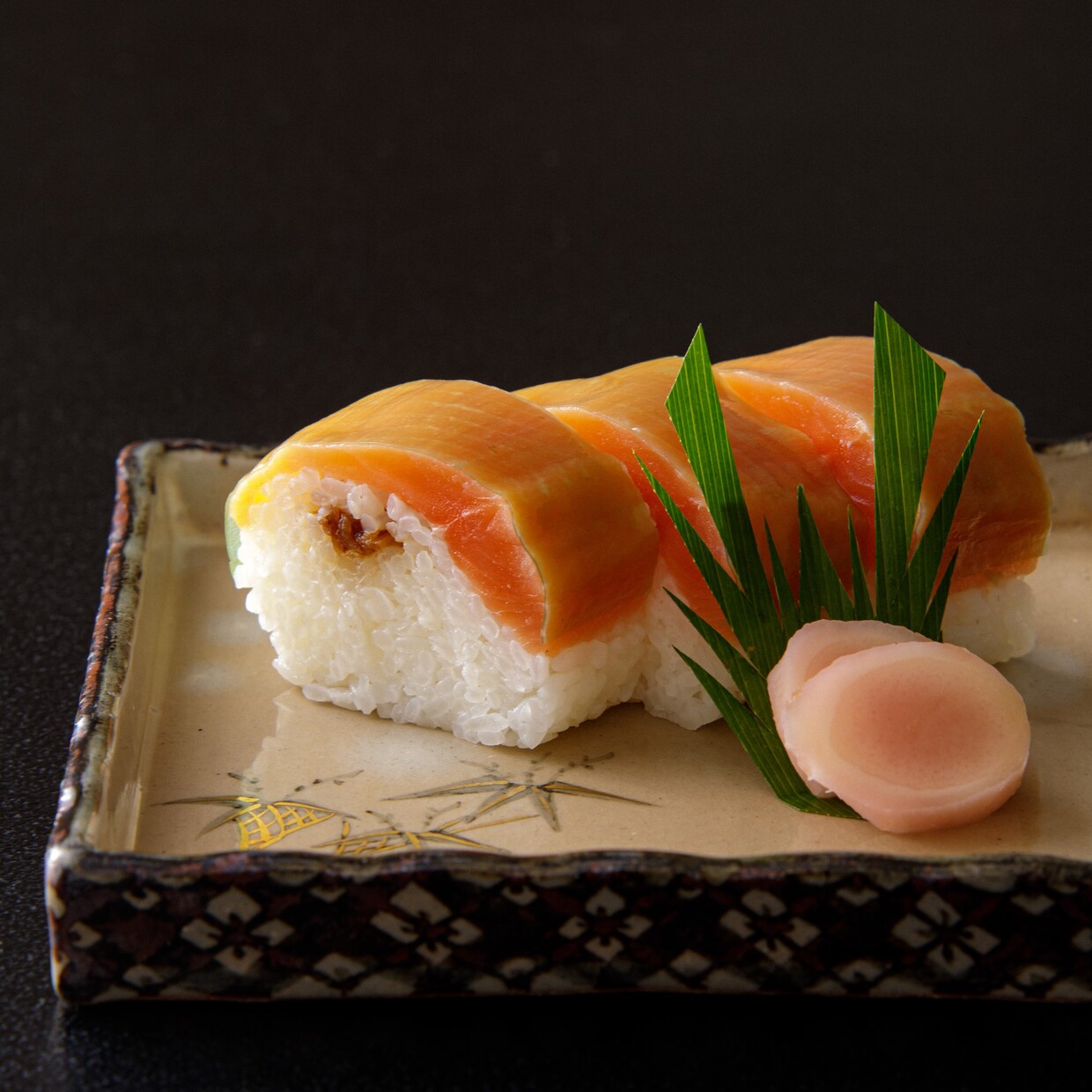 『ひさご寿し』ビワマスの棒寿司