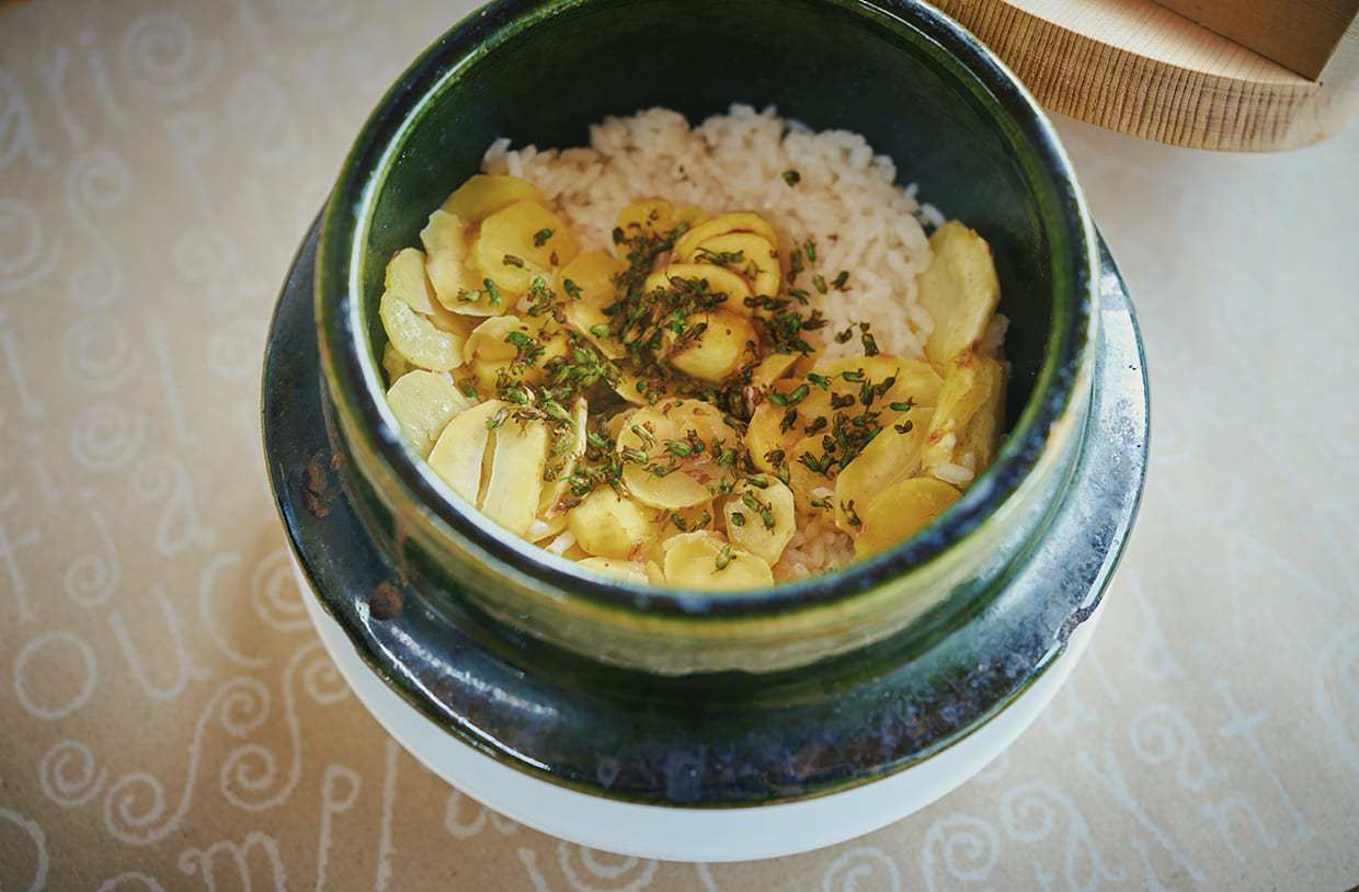 『レストラン ルスティク』の土鍋ご飯