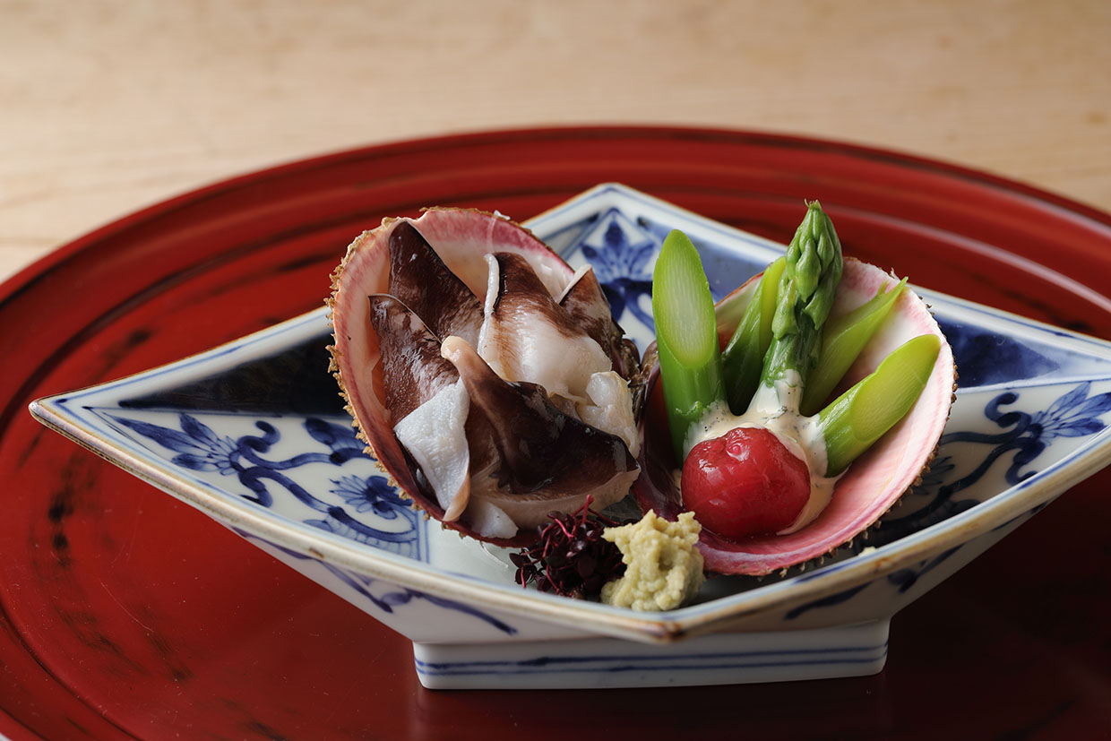 京都『割烹 やました』のトリ貝の造り
