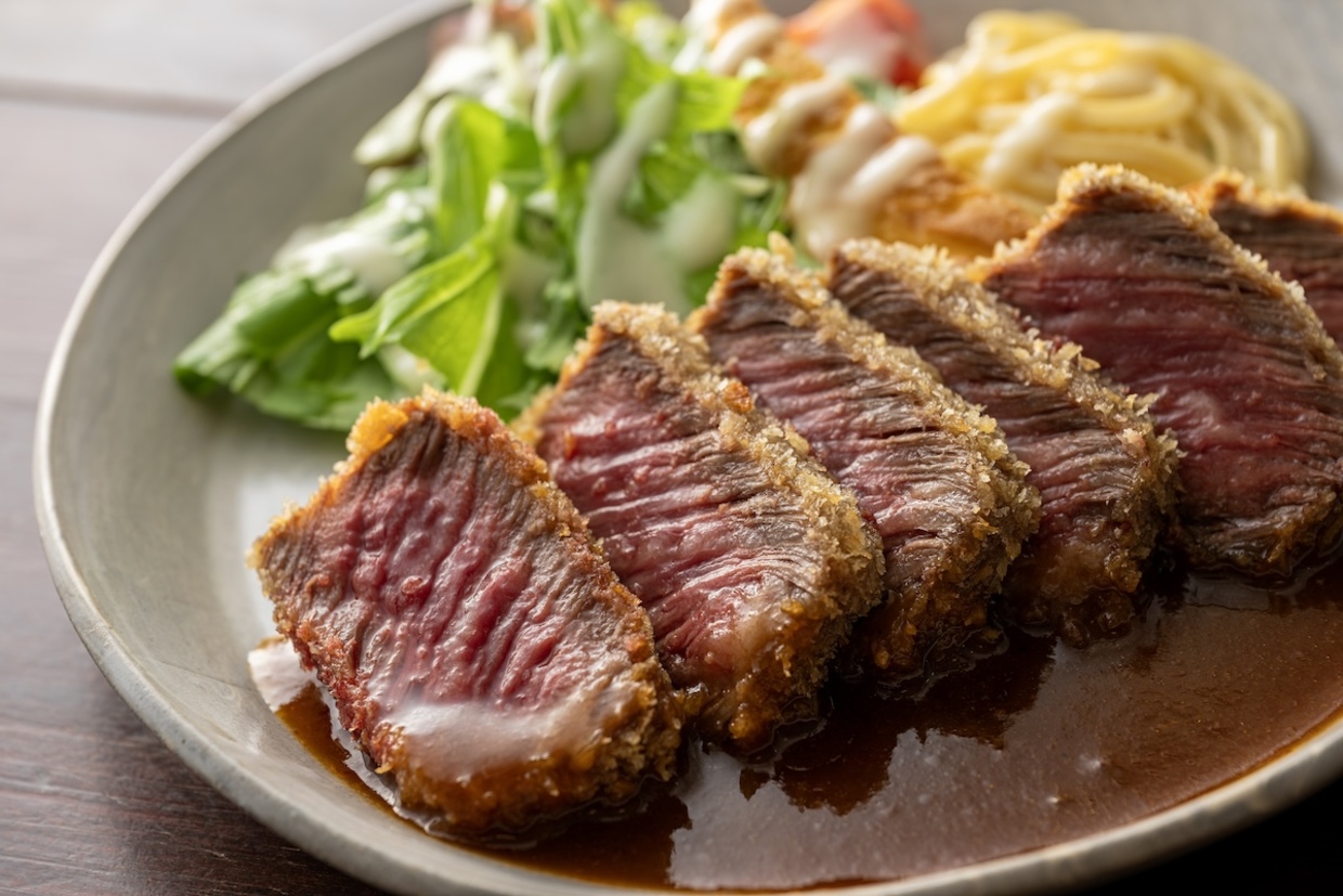 『肉洋食オオタケ』ビーフカツ