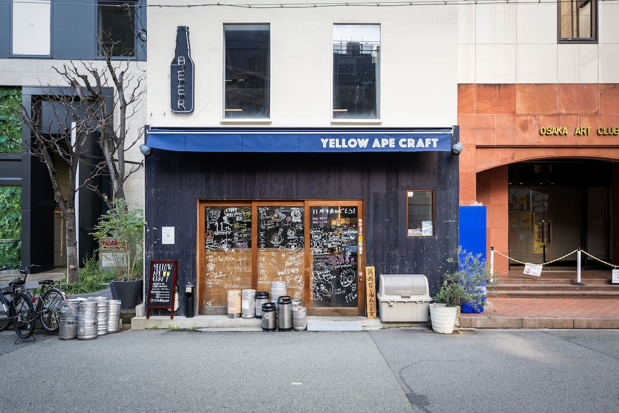『YELLOW APE CRAFT』外観