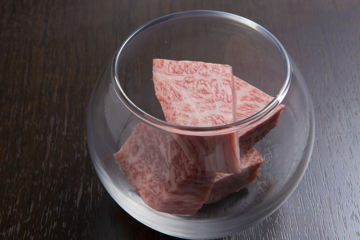 『焼肉くろちゃん』ハネシタ・ヒウチの角切り